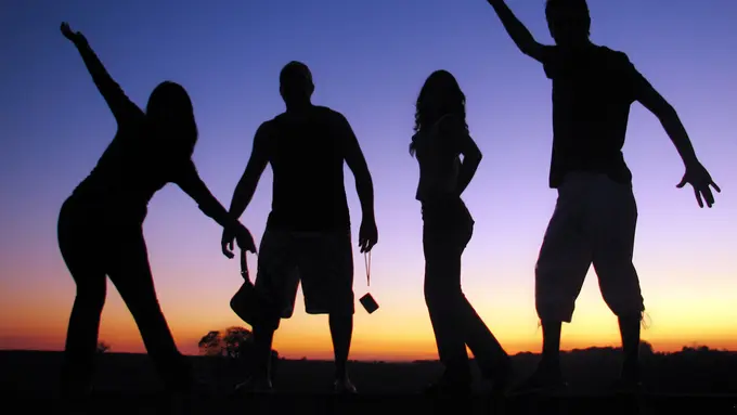 Sibuk Demi Masa Depan, 5 Alasan Kamu Masih Bisa Bersenang-senang