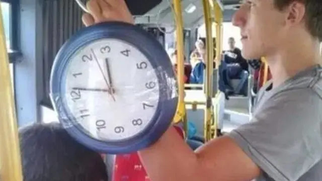 6 Potret Jam Tangan Versi Low Bugdet Ini Nyeleneh,
