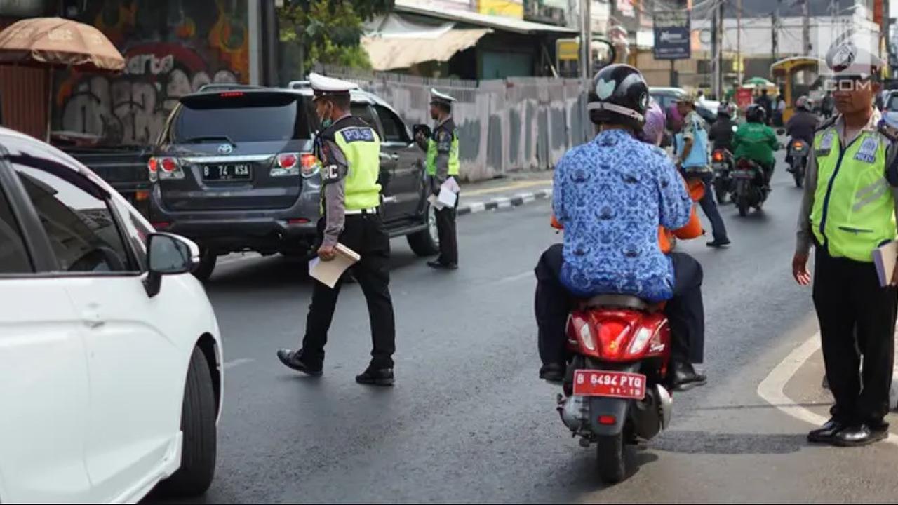 Ganjil genap Jakarta.