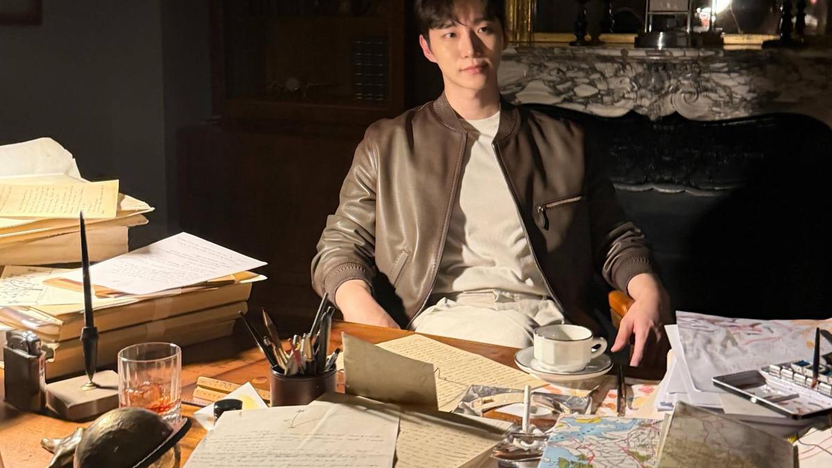 Lee Junho dan Hong Hwayeon Dipastikan Jadi Bintang Drama Baru tvN The Embassy of the Otherworld