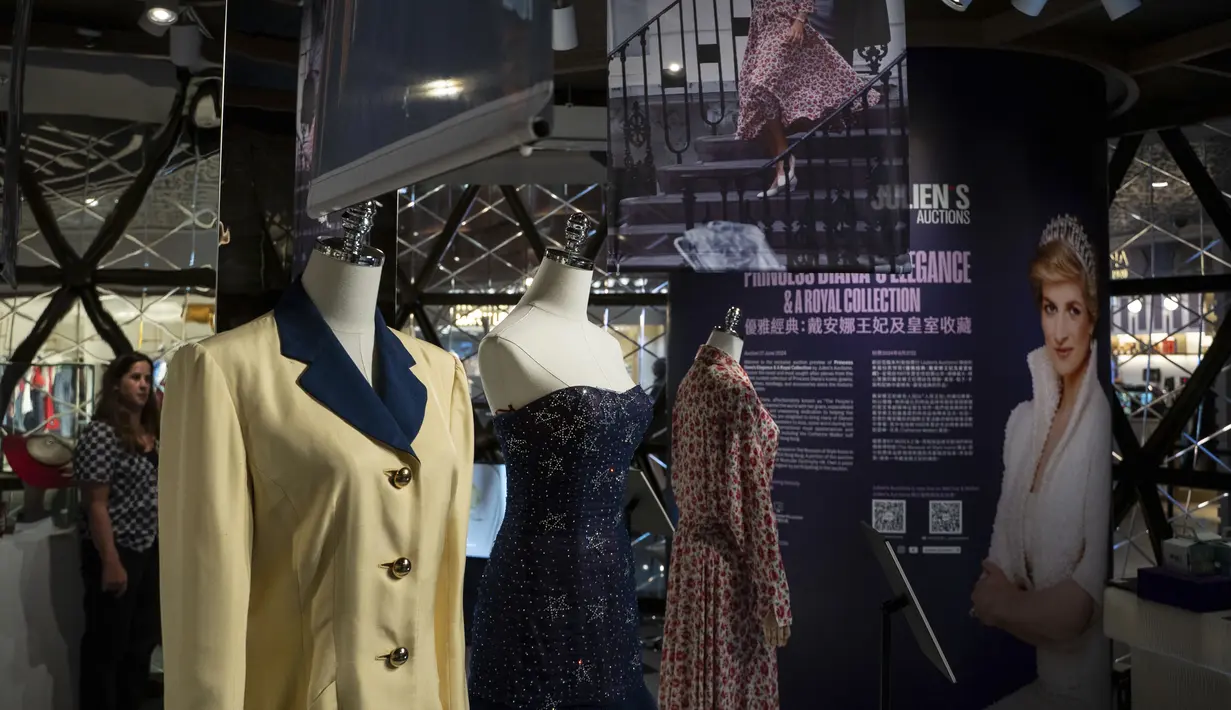 Pameran tersebut akan berlangsung pada 18-29 April 2024 di K11 Musea, Hong Kong. Sementara pameran di Irlandia akan digelar pada 11-27 Juni 2024. (AP Photo/Vernon Yuen)