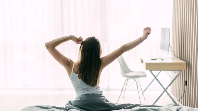 Bangun Tanpa Drama: Rutinitas Pagi Aktif yang Buat Energi ‘On’ Seharian [Dok/freepik.com]