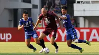 Duel PSM Makassar vs Becamex Binh Duong di Stadion Pakansari, Cibinong, dalam leg kedua semifinal zona ASEAN Piala AFC 2019, Rabu (26/6/2019). (Bola.com/Muhammad Iqbal Ichsan)