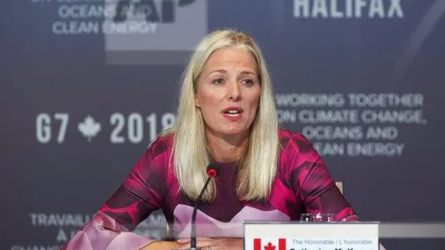 Catherine McKenna, Menteri Lingkungan Hidup.