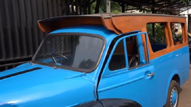 Rano Karno beli mobil opeletnya hanya setengah juta rupiah (YouTube Gofar Hilman)