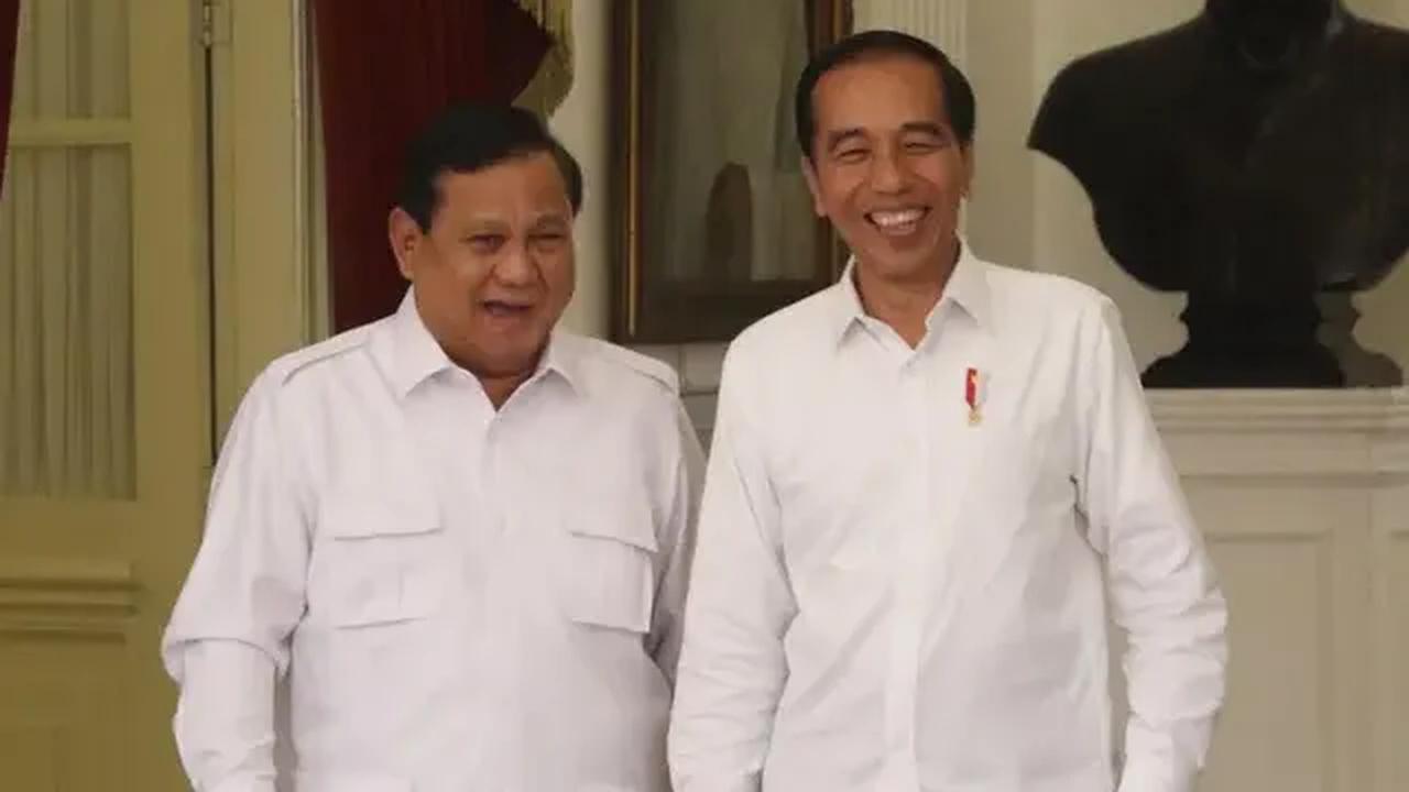 Kepala negara membantah berkomunikasi dengan Golkar dan PAN sebelum mendukung Prabowo.