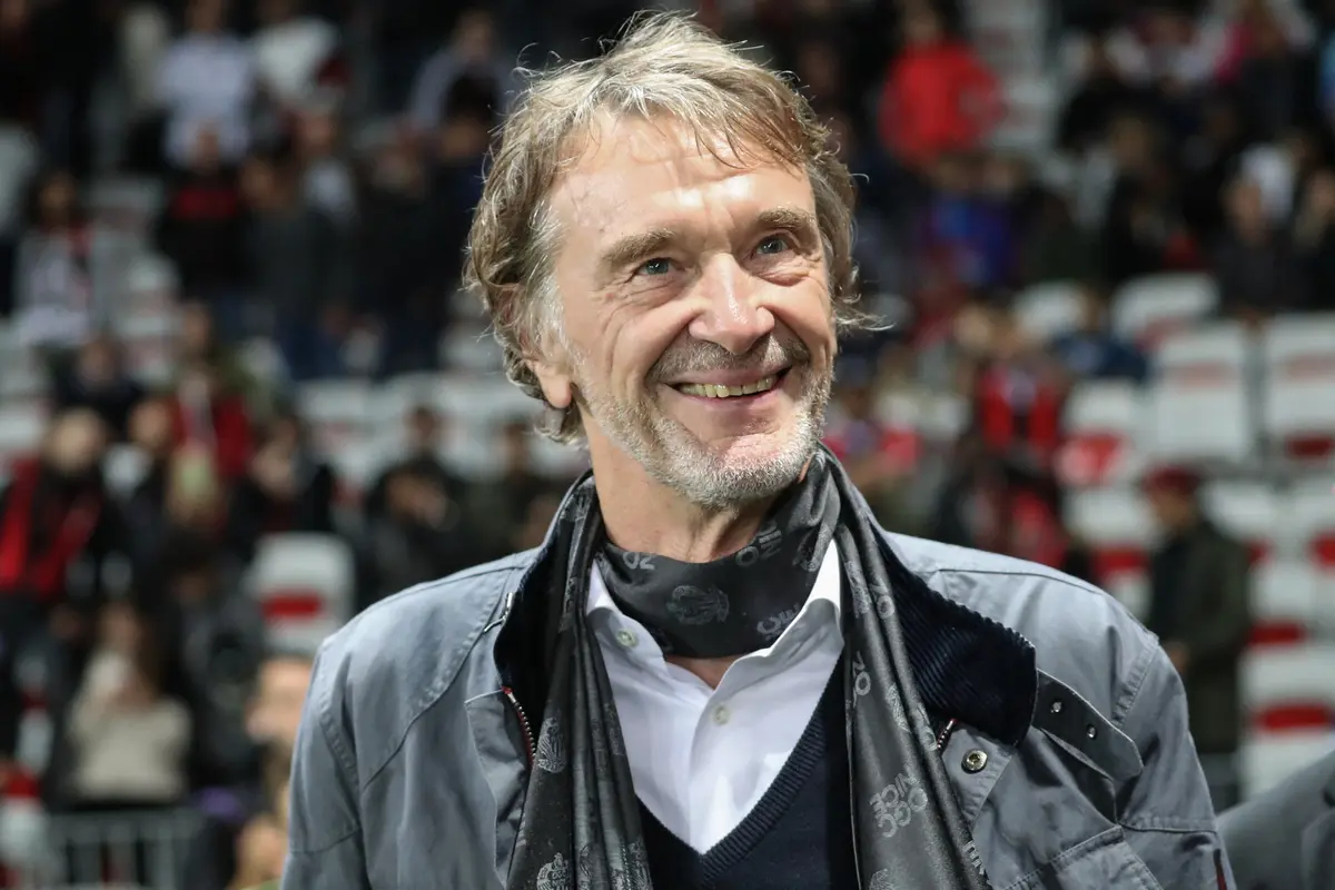 Sir Jim Ratcliffe, Fans Manchester United yang Akan Jadi Pemilik Baru Klub