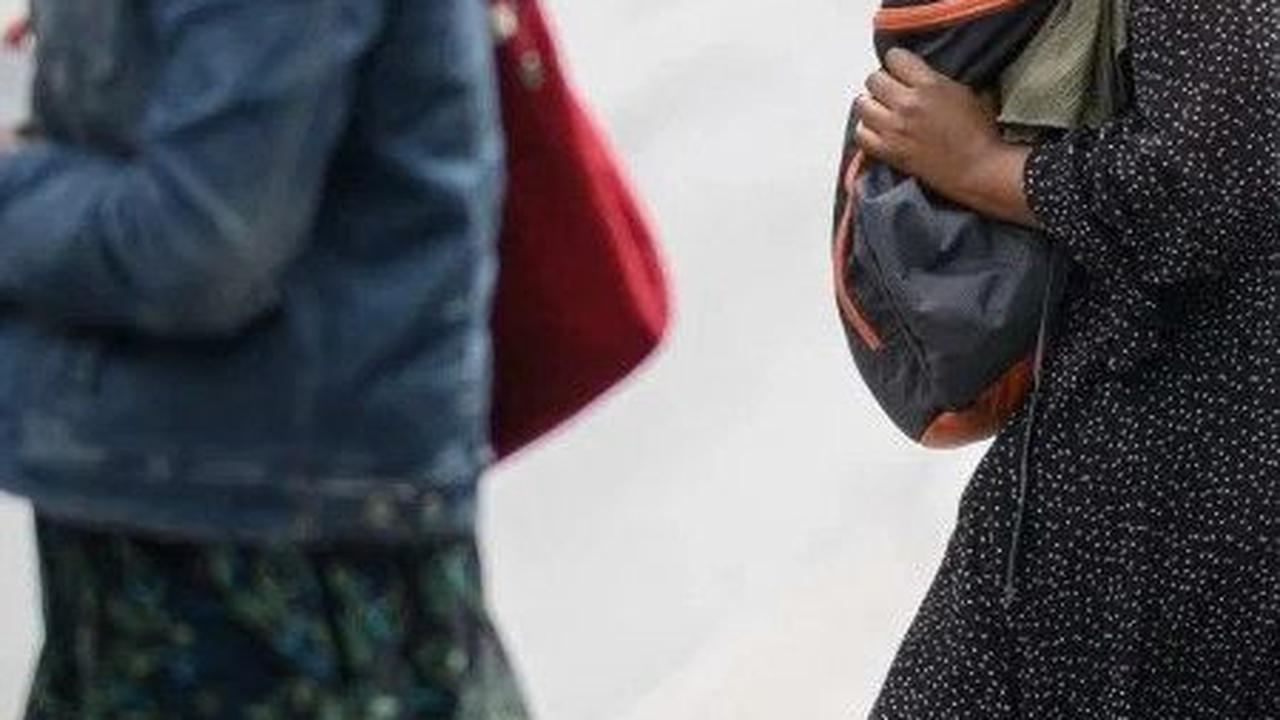 Tahun Ajaran Baru, Sekolah Prancis Usir Pulang Siswi Muslim karena Pakai Abaya