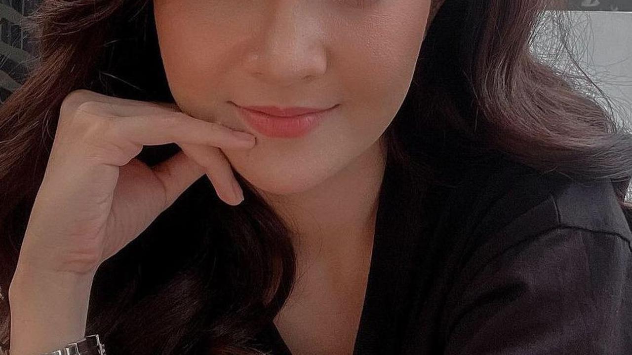 Salah satu personil ajang Miss Celebrity 2009. <br>