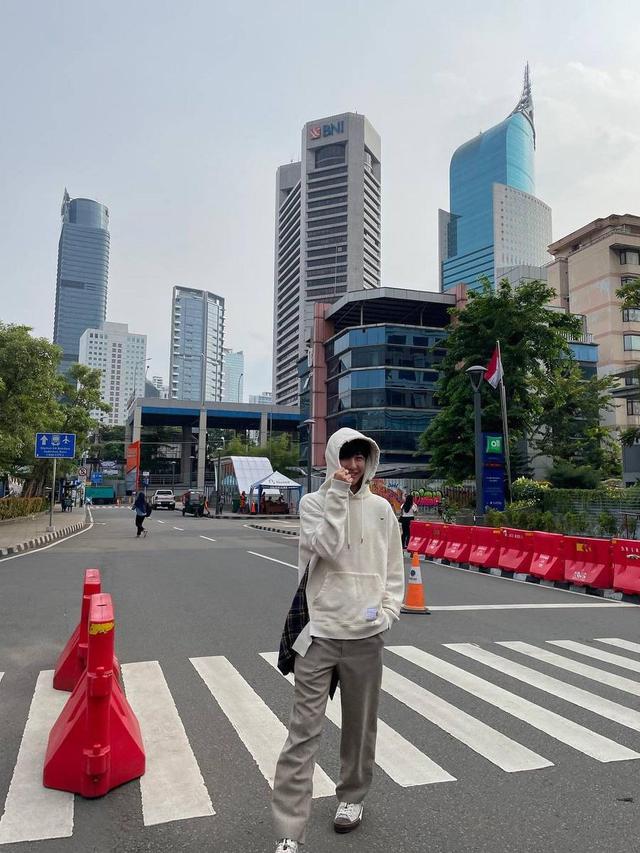 Renjun NCT Dream ikut Citayam Fashion Week (Foto: Instagram nct_dream)