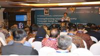 Konf   erensi internasional bertema Strengthening Islamic Economy Through Halal Tourism: Challenges, Opportunities and Prospects pada Senin (15/10/2018)
