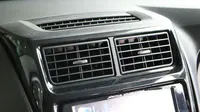 AC Mobil Daihatsu Xenia Custom. (Herdi Muhardi)
