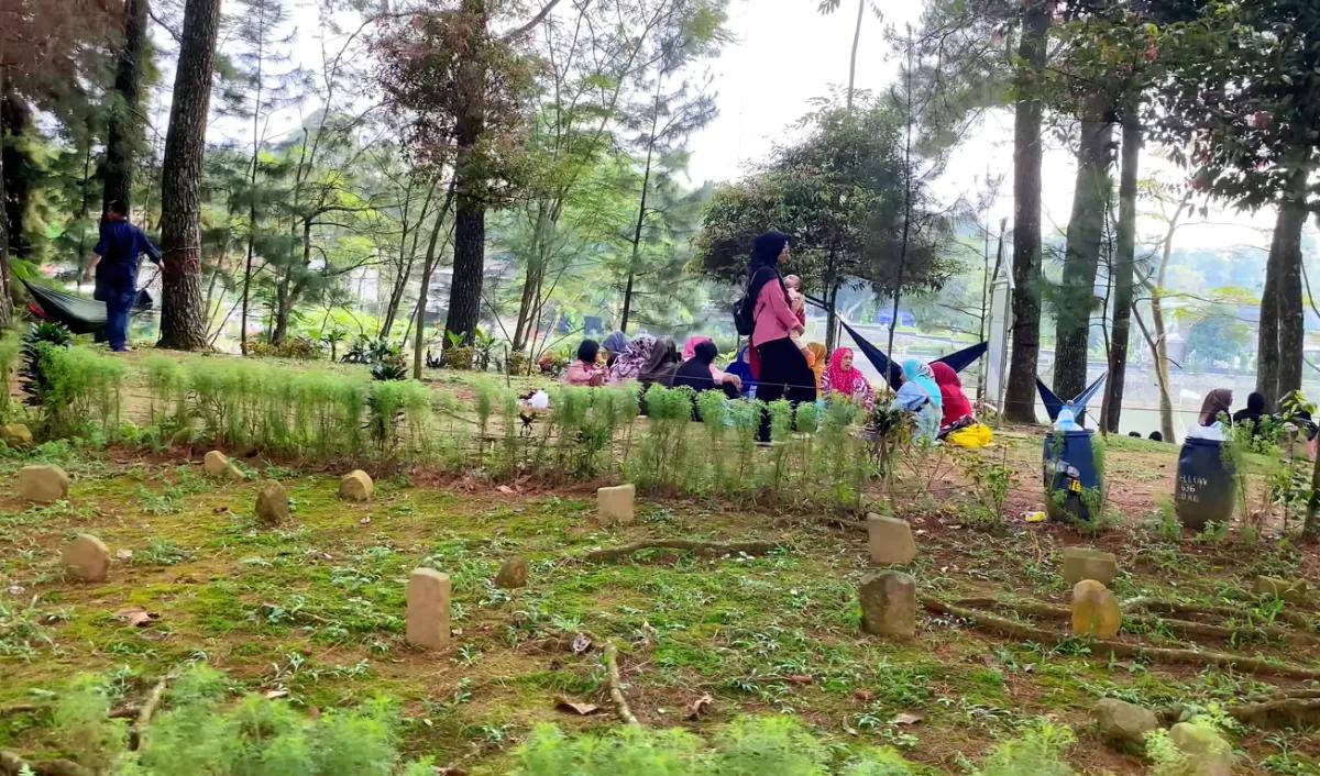Terdapat 33 tokoh Purwakarta