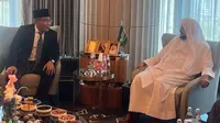 Ketua Umum Nahdlatul Ulama (NU) KH Yahya Cholil Staquf berkunjung ke kediaman Menteri Urusan Islam, Dakwah dan Penyuluhan Arab Saudi Sheikh Abdul Latif bin Abdul Aziz Al-Sheikh di Nur-Sultan.