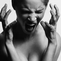 Tiga zodiak ini mudah banget panik. (Sumber foto: unsplash.com)