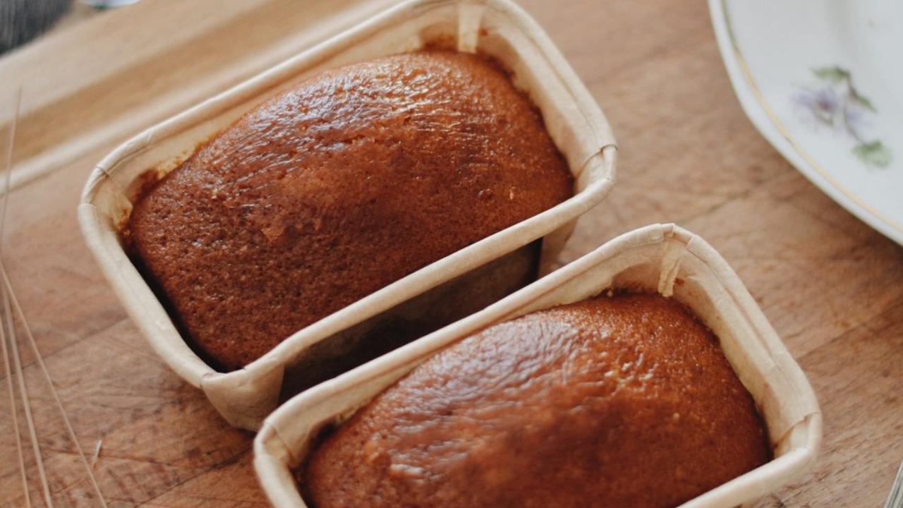 <b>Banana Oatmeal Cake Air Fryer</b>