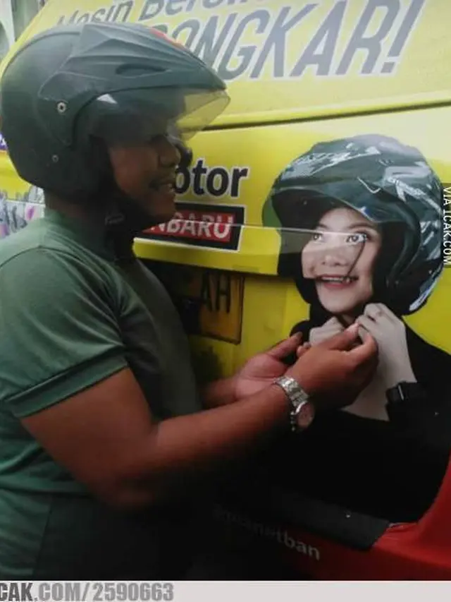 6 Kelakuan Bapak-Bapak Bucin Ini Romantis Banget, Penuh Perhatian
