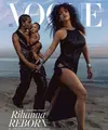 Setelah Super Bowl, Rihanna kembali muncul dengan foto keluarga yang unik dan mencuri perhatian [instagram/badgalriri]