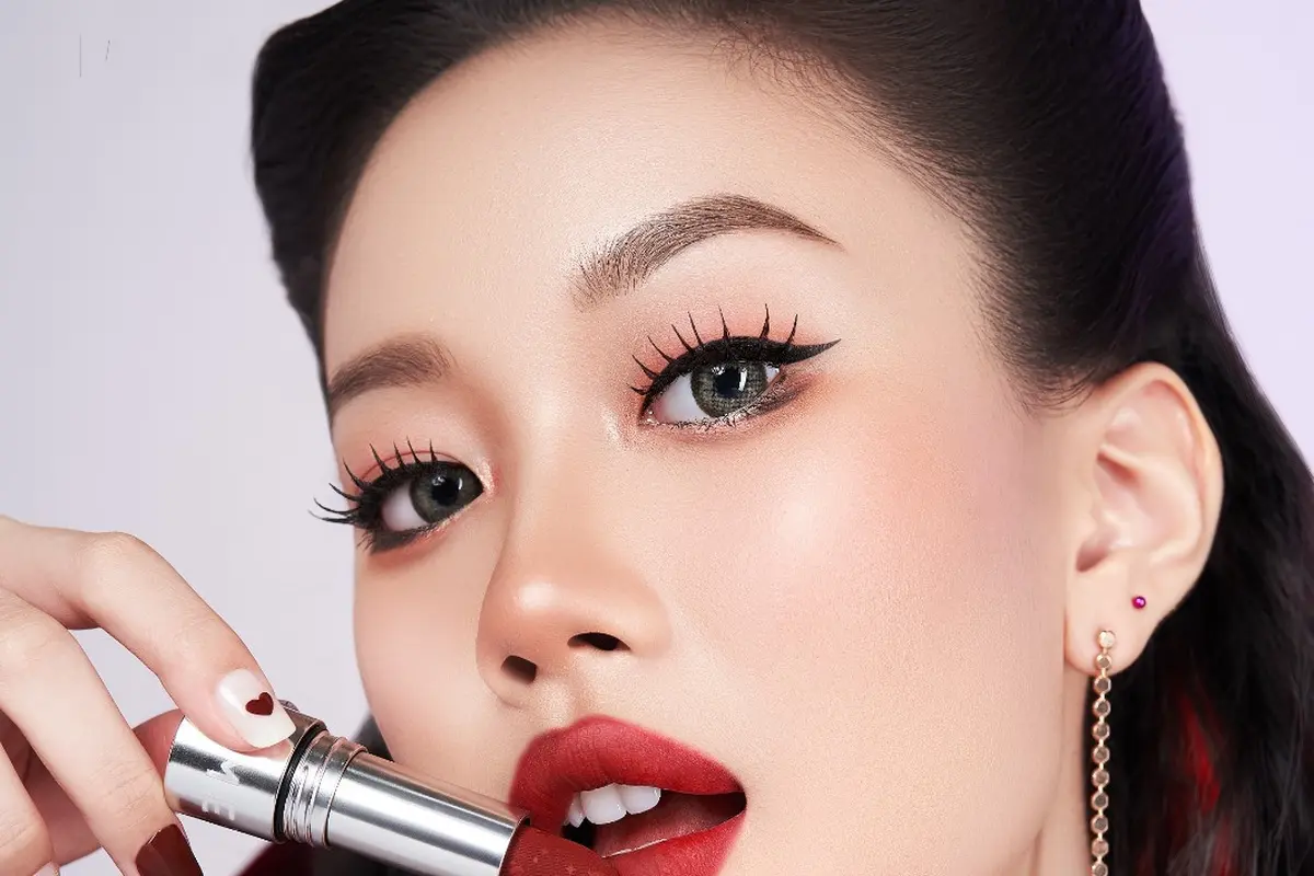 3 Produk Lokal yang Bisa Digunakan untuk Bikin Makeup ala Douyin yang Viral