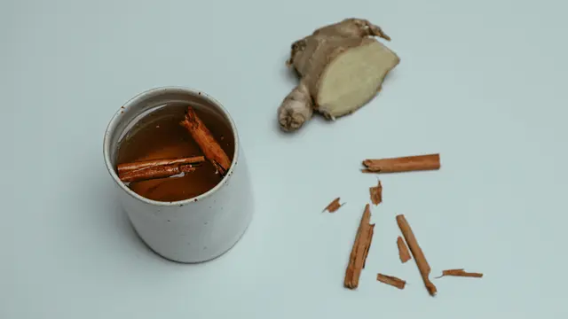 2. Wedang Jahe: Pereda Nyeri Alami