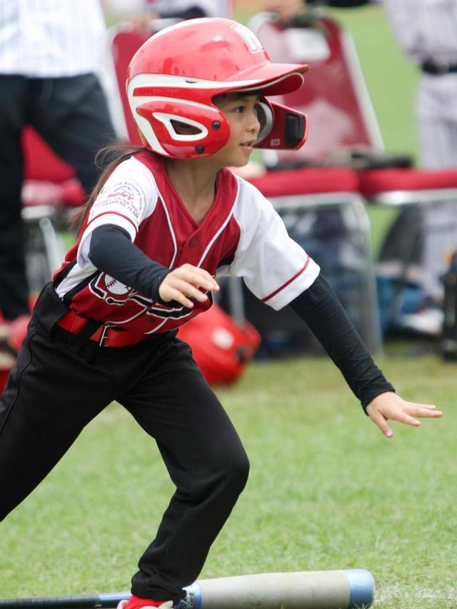 Momen Natusha Alinskie beraksi di lapangan. (credit:instagram.com/chelseaoliviaa)