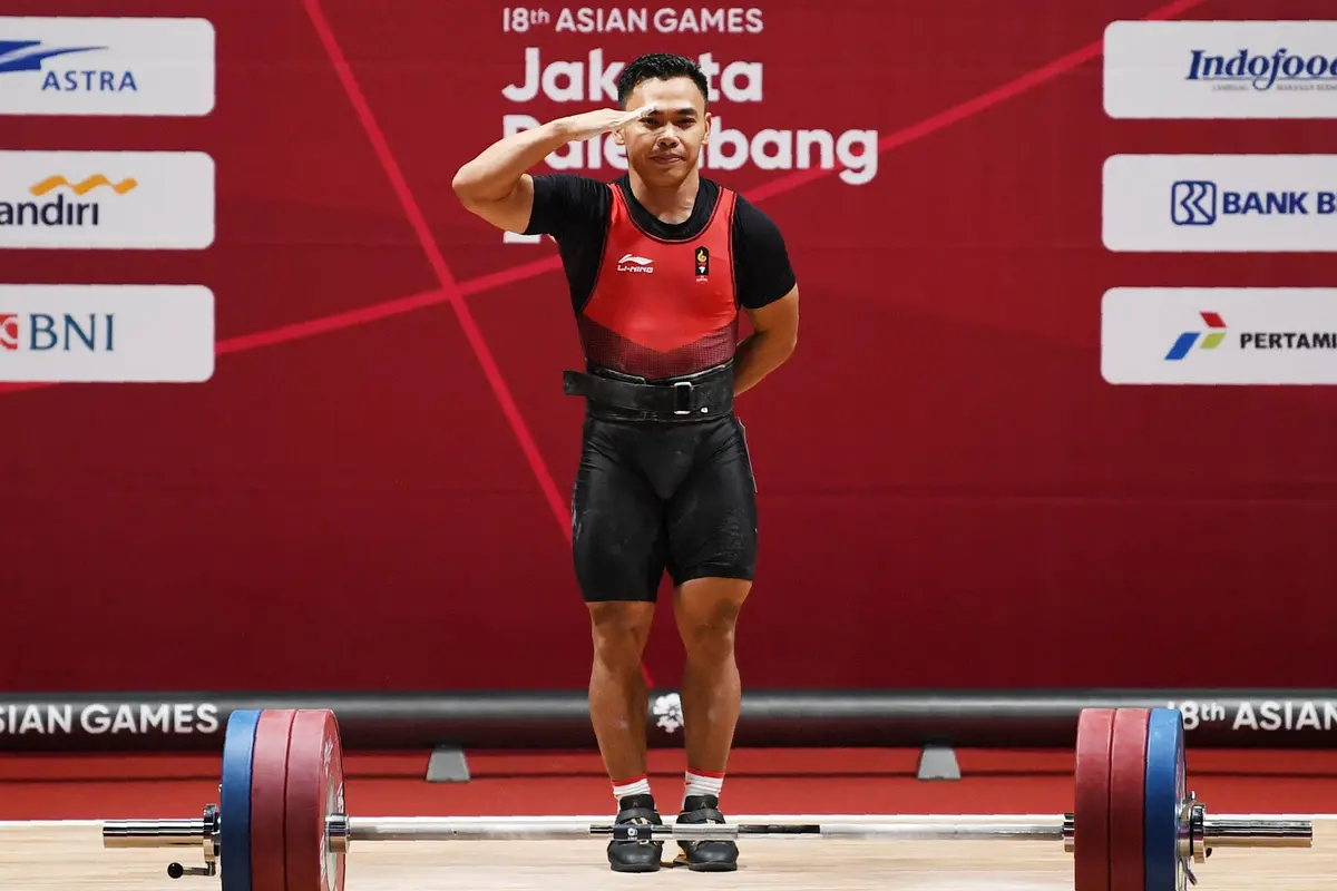 Angkat Besi : Eko Yuli Irawan
