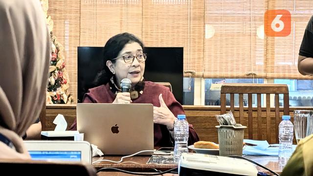 peneliti dari lembaga Fokus Kesehatan Indonesia (FKI) Prof. Nila Moeloek