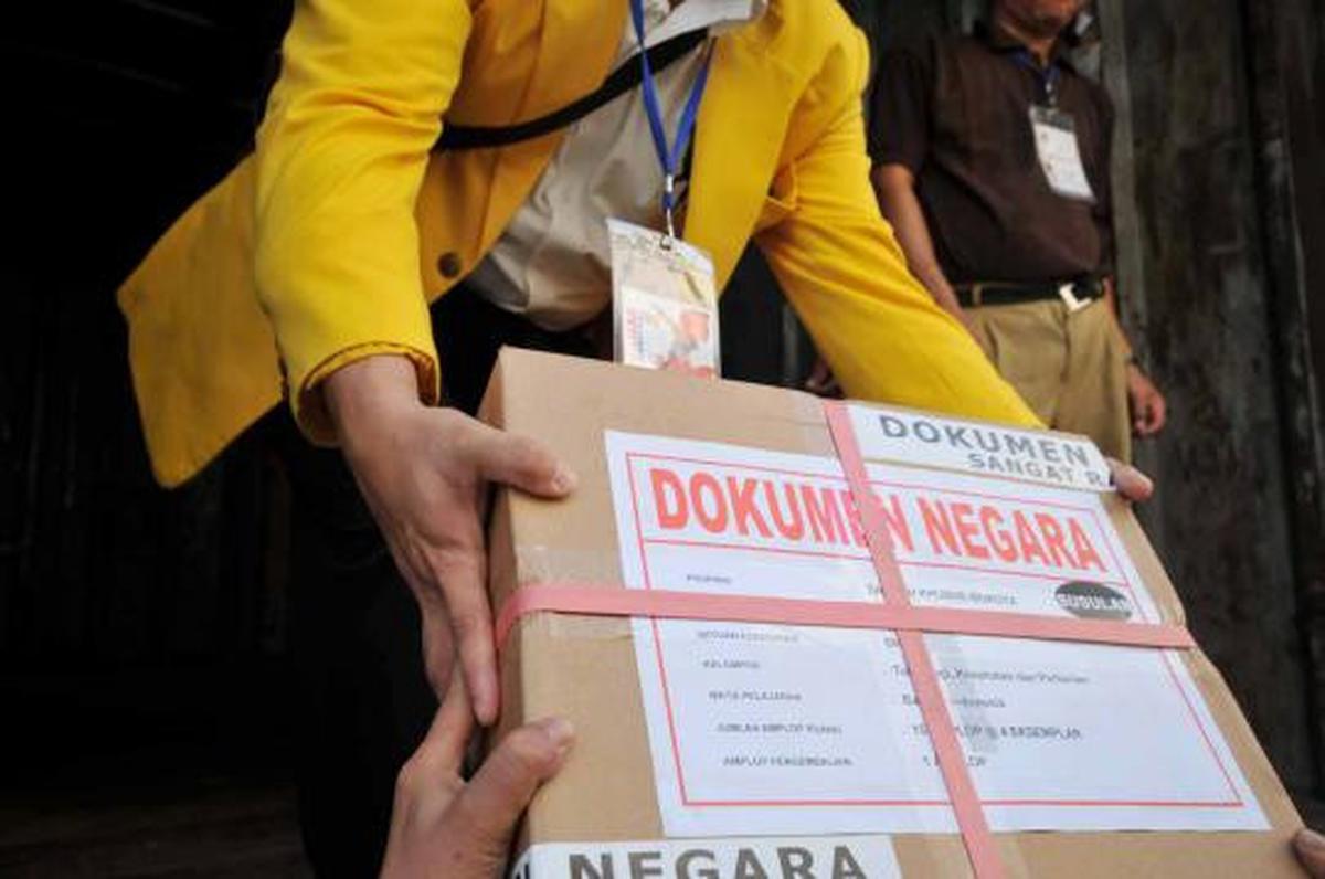 Polisi kawal distribusi soal Ujian Nasional