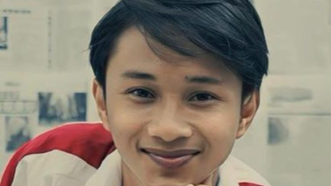 Dipuji Makin Tampan dan Glowing, Ini Potret Penampilan Baru Fajar Sad Boy yang Bikin Pangling