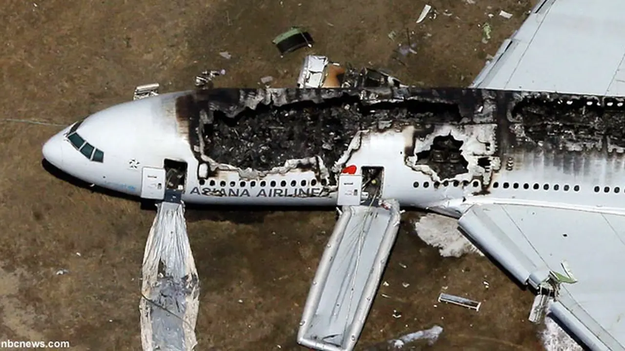 pesawat-terbakar130707c.jpg