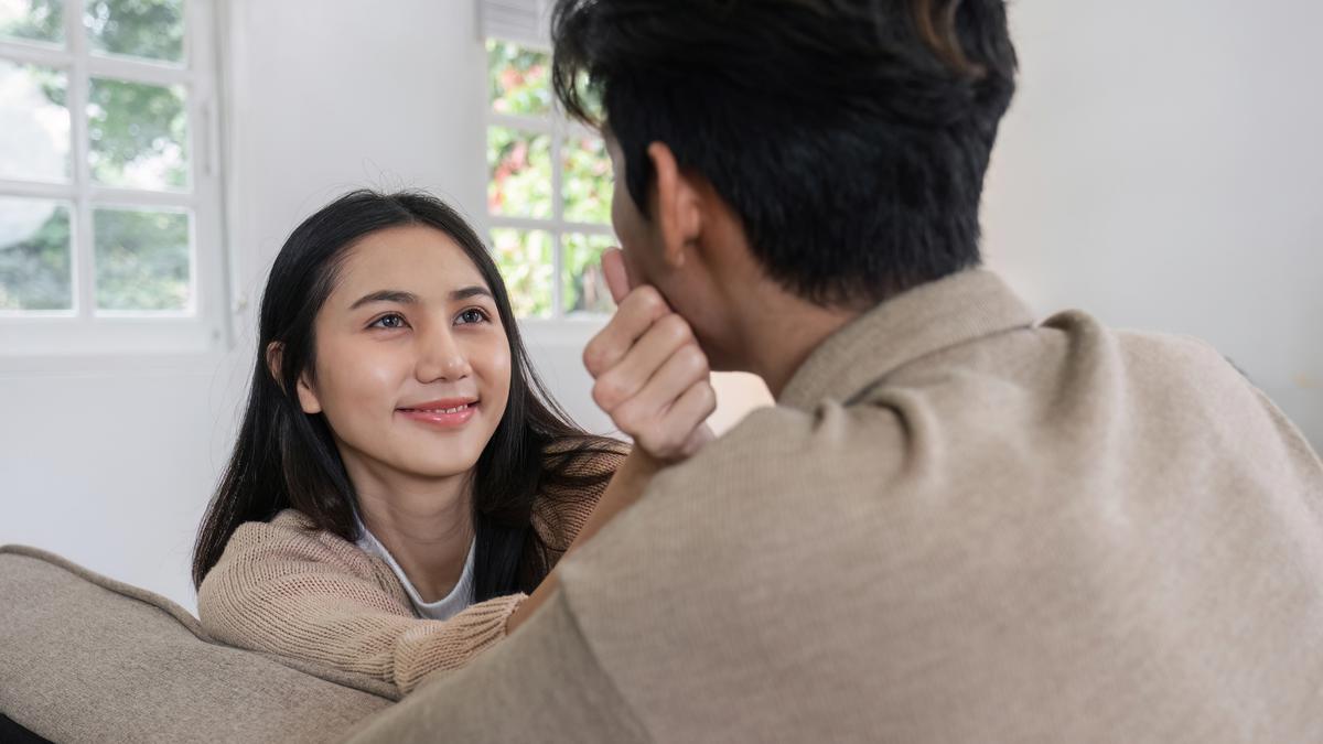 5 Zodiak yang Pandai Memahami Perasaan Orang Lain karena Cerdas Emosional