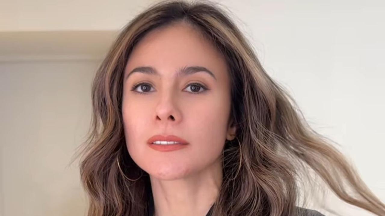 Penampilan Wulan Guritno juga banjir komentar dari netizen. Mereka memuji penampilan terbaru Wulan Guritno yang begitu cantik.<br>