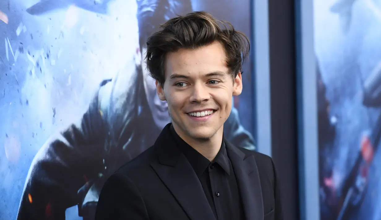 Smith pun mengatakan bahwa mungkin banyak yang tak menyangka akting Harry dalam film Dunkirk adalah pengalaman pertamanya. (ANGELA WEISS / AFP)