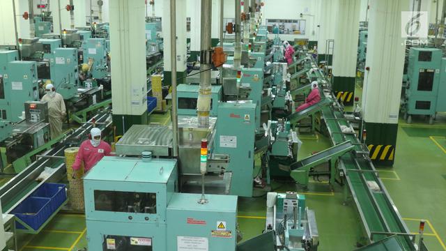 Melihat Proses Pengemasan Produk Ajinomoto