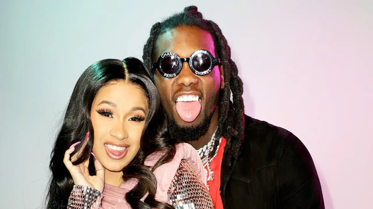 [Bintang] Cardi B - Offset