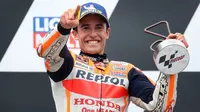 Marc Marquez kembali menjadi juara pada balapan MotoGP Jerman 2021 atau setelah tanpa gelar selama 581 hari. (AFP/Ronny Hartmann)