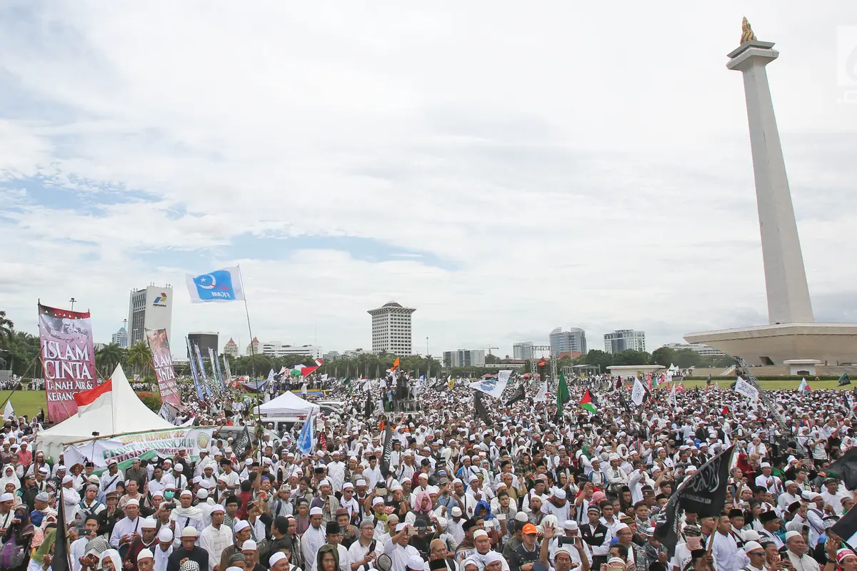 Gelar Reuni Akbar 212, Jutaan Muslim Banjiri Kawasan Monas