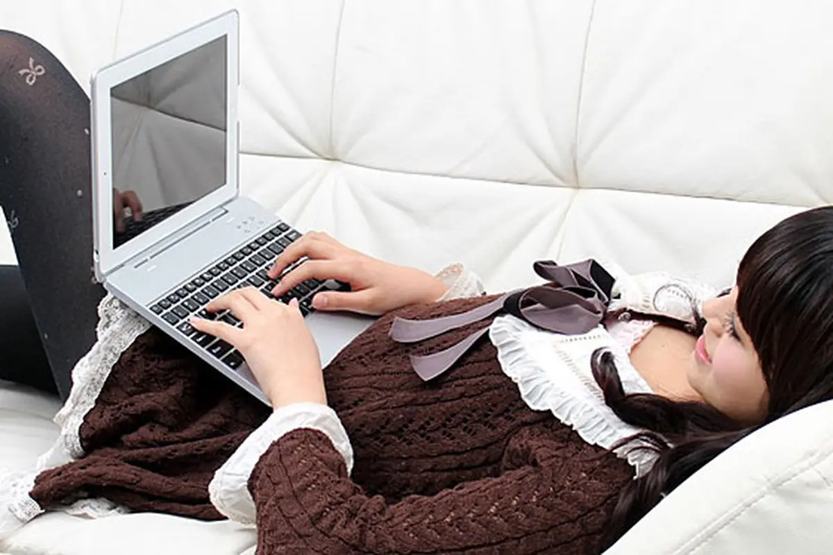 online-131126b.jpg