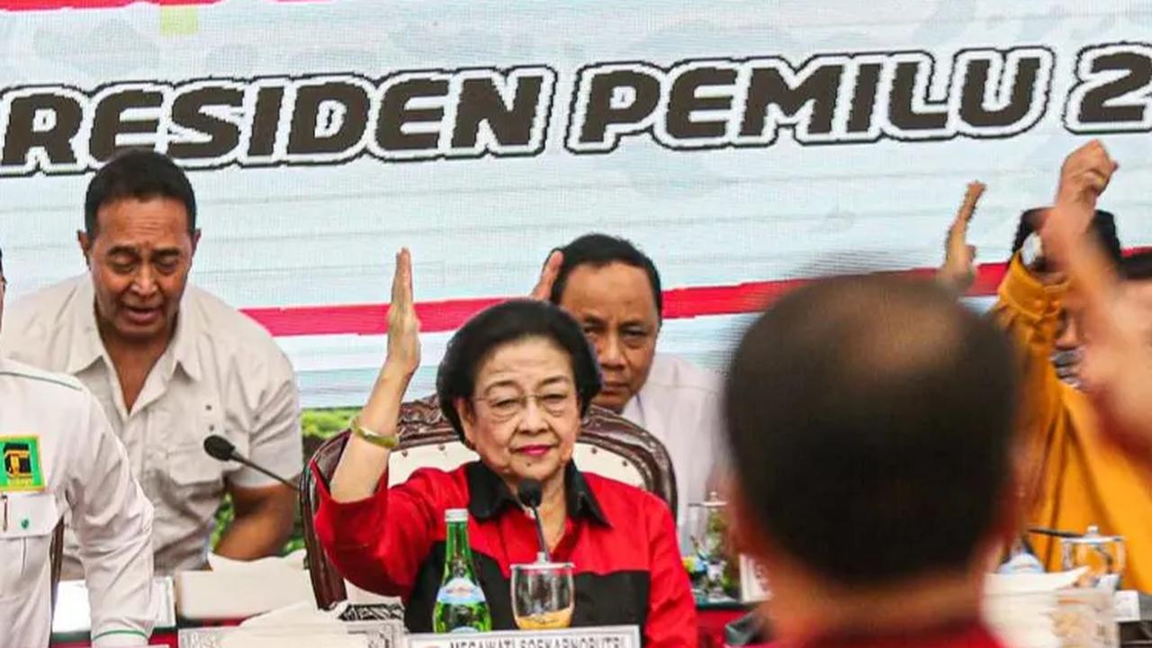Megawati: Saya Sudah Jengkel, Kenapa Kalian yang Baru berkuasa Bertindak Seperti Zaman Orde Baru?