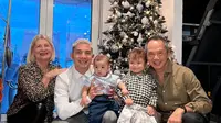 Kim Jeffrey Kurniawan saat merayakan Natal di Jerman dengan kedua orang tuanya. (Dok.Pribadi)