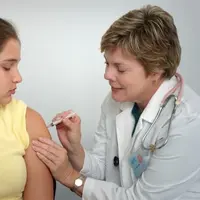 Ilustrasi vaksin (Foto: unsplash.com)