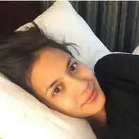 Kami sajikan 18 Morning Selfie Selebriti yang menandai lahirnya bintang.com.