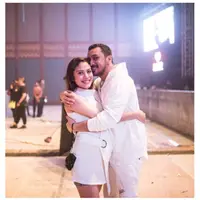 "Zhafir yang berarti PEMENANG akan selalu tersemat sebagai doa kami kedua orang tuamu. Semoga nanti di dalam segala niat dan kegiatan yang kamu jalankan, kamu akan selalu menjadi pemenang." lanjutnya. (Instagram/cynthiariza)