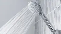 3 Cara Mengatasi Shower Kamar Mandi Mampet dan Semprotan Mengecil dengan Mudah