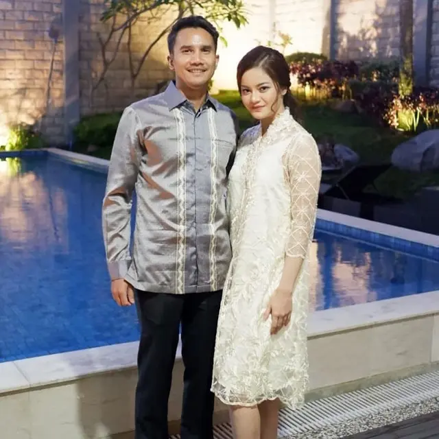 Potret presenter cantik Ovi Dian