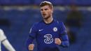 Penyerang Chelsea, Timo Werner, merayakan gol yang dicetaknya ke gawang Rennes pada laga lanjutan Liga Champions 2020/2021 di Stadion Stamford Bridge, Kamis (5/11/2020) dini hari WIB. Chelsea menang 3-0 atas Rennes. (Clive Rose/Pool via AP)