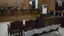 Suasana sidang kasus ujaran kebencian (Hate Speech) di media sosial Twitter, Ahmad Dhani di Pengadilan Negeri Jakarta Selatan, Senin (30/4). Sidang tersebut beragendakan tanggapan Jaksa penuntut umum. (Liputan6.com/Faizal Fanani)