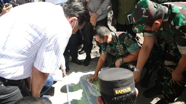 Menteri Koordinator Bidang Kemaritiman dan Investasi Luhut Binsar Pandjaitan melakukan kunjungan ke kawasan Mangrove Tahura dan Garuda Wisnu Kencana. Kunjungan ini untuk melihat persiapan pelaksanaan KTT G20. (Dok Kemenko Marves)