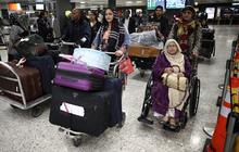 AS Hentikan Sementara Pengajuan Visa Imigran, Kebijakan Baru Diterapkan
