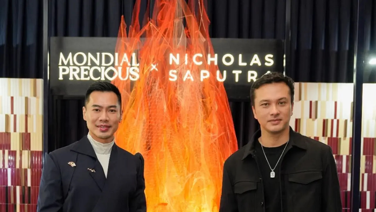 Bukan Sekadar Perhiasan, Koleksi Terbaru MONDIAL x Nicholas Saputra Punya Filosofi Api yang Penuh Makna